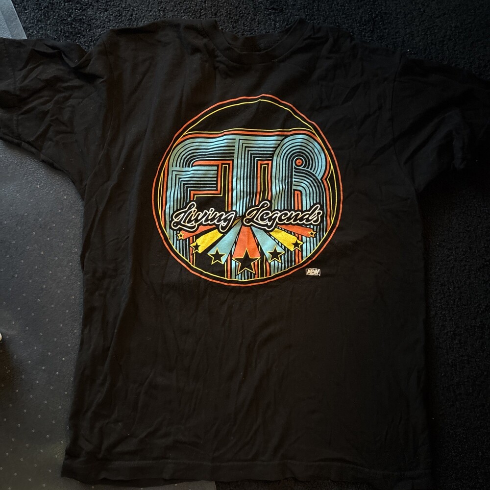 AEW Wrestling T Shirt Adult Large FTR Living Legends All Elite Crate